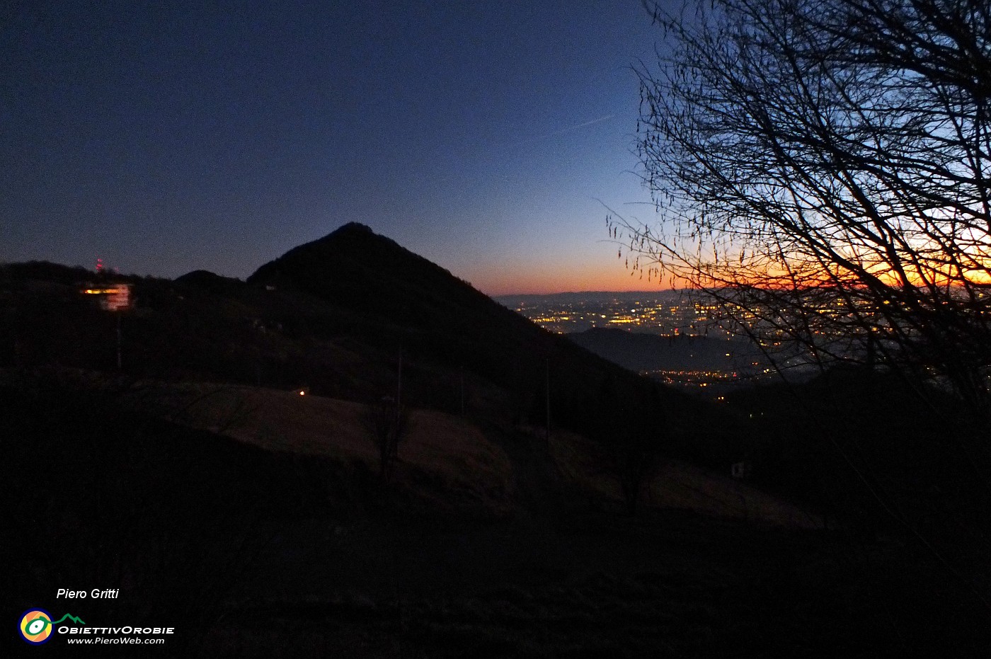 99 Spento il sole, si accendono le luci.JPG